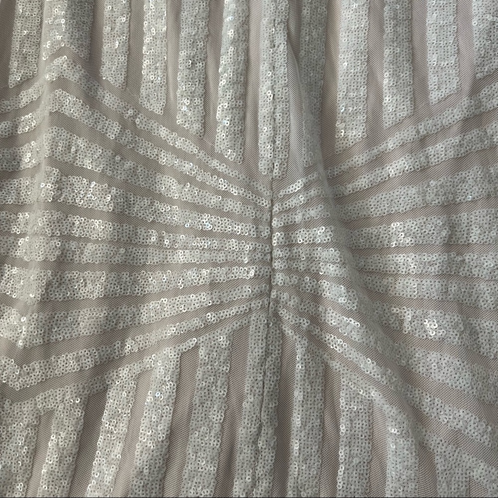 Nightway Sequin Embellished dress padded July sale - Picture 4 of 7